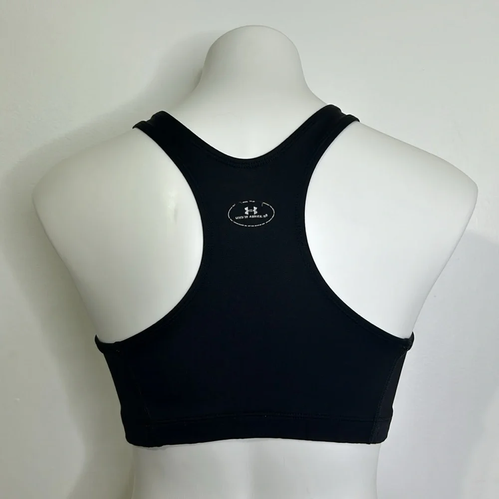 Under Armour Black Racerback Sports Bra EUC sz M